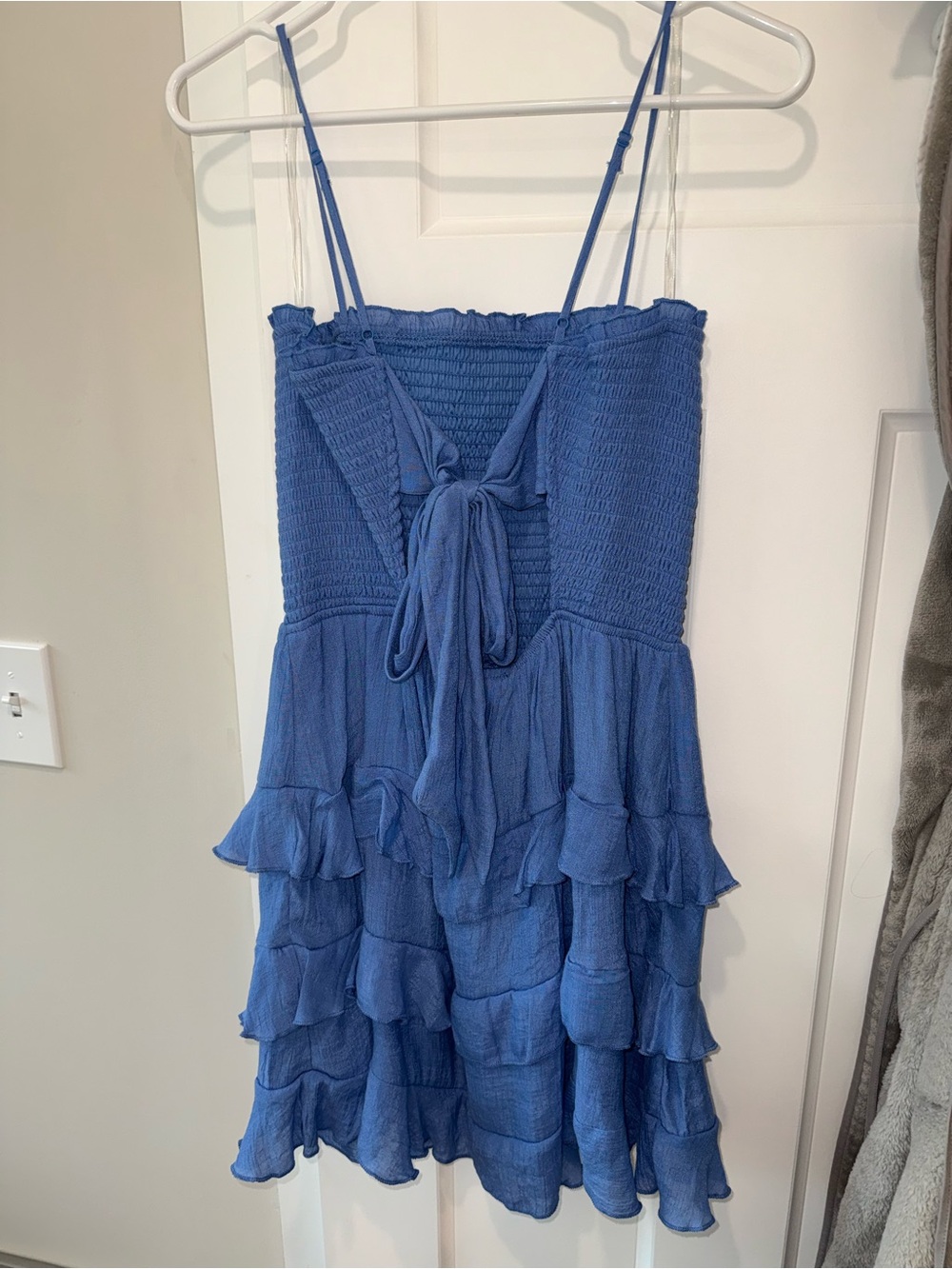 NWT Francesca’s Bridget Smocked Ruffle Tiered Mini Dress - size M - Picture 4 of 5